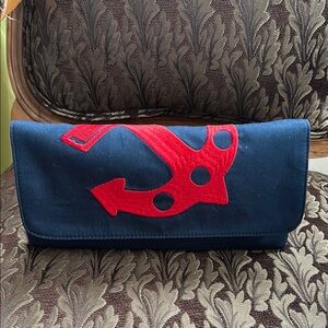 Vineyard Vines Navy Clutch with Red Anchor Design